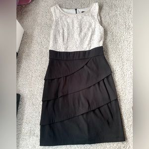 🎆🎇3for$9 Connected Apparel Black with white lace dress- size 10- Pearl trim